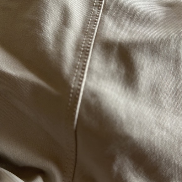 Lululemon Men’s Golf Shorts 32, 11”, Khaki/Stone - Picture 8 of 8